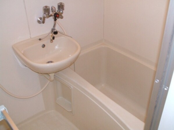 アイアンフラッツの物件内観写真